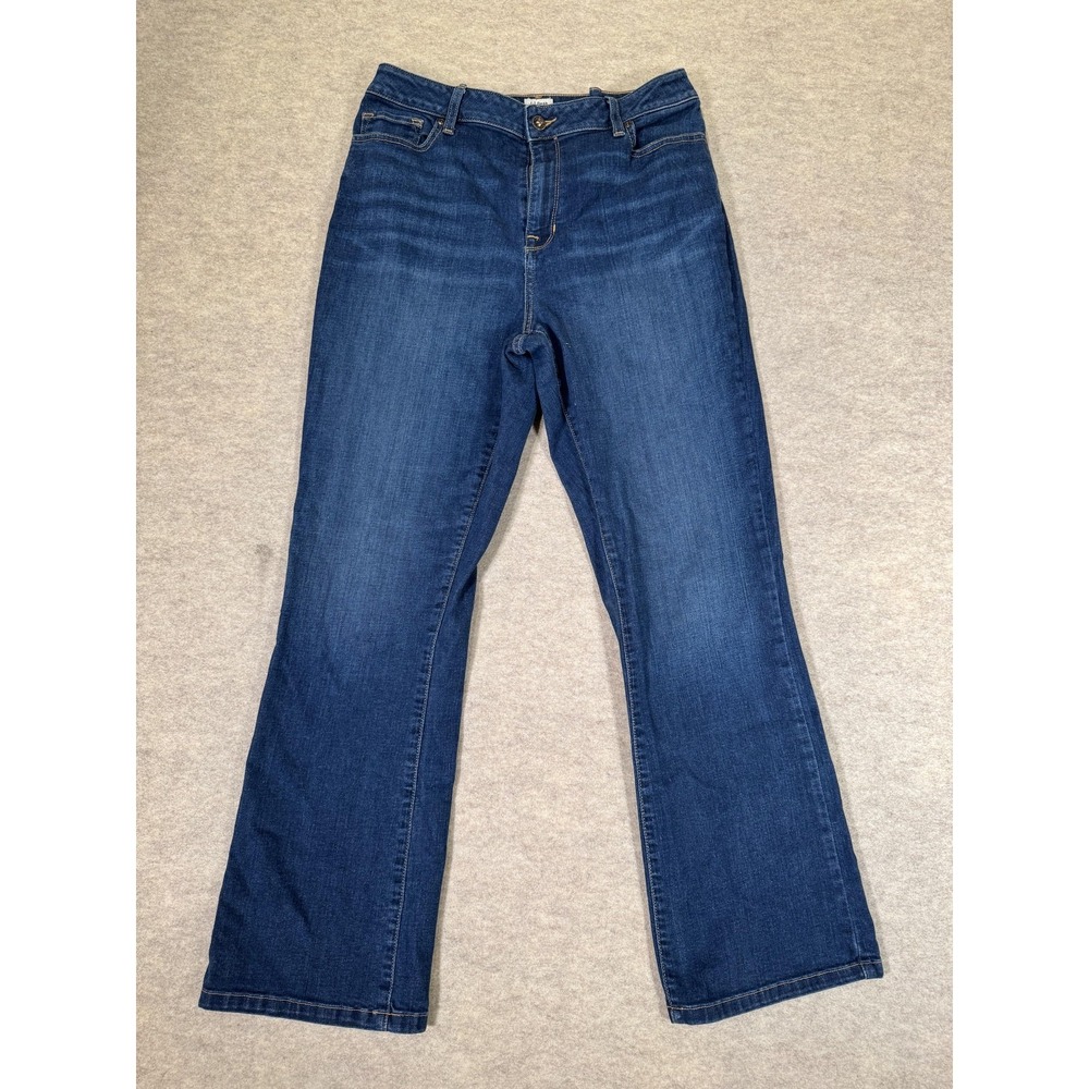 L.L. Bean Jeans Womens 14 Medium Wash Blue Classic Fit Straight Stretch Denim